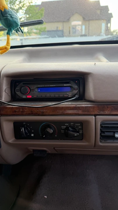 1996 Ford Bronco 5th Gen - Image 10 of 10