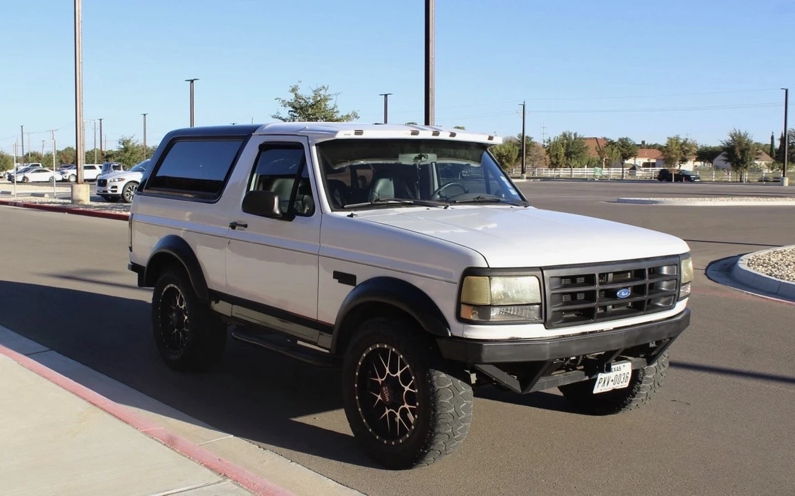 1996 Ford Bronco 5th Gen - Image 6 of 18