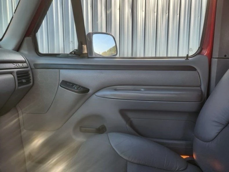 1996 Ford Bronco 5th Gen - Image 14 of 21