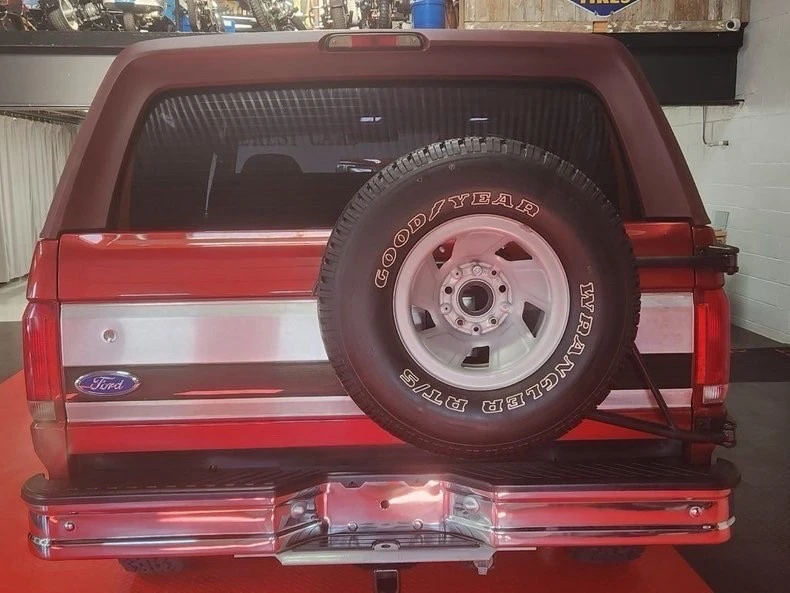 1996 Ford Bronco 5th Gen - Image 4 of 21