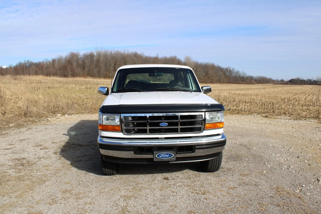 1996 Ford Bronco 5th Gen - Image 2 of 20