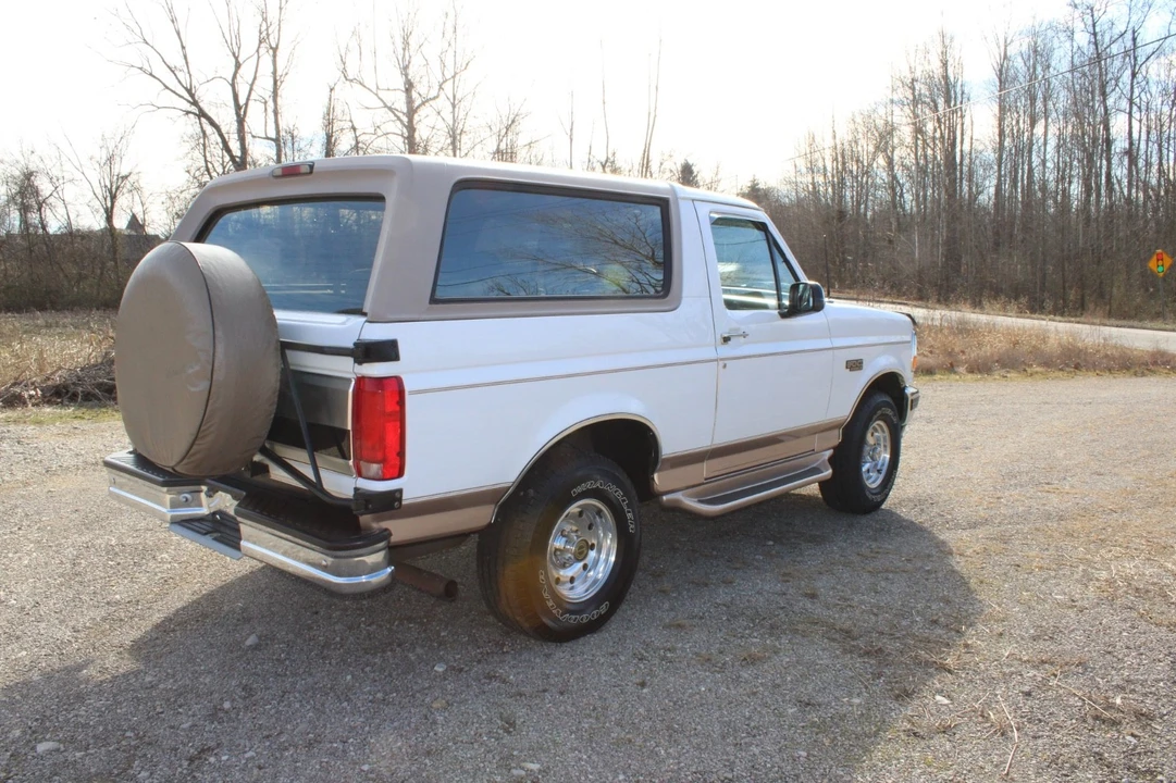 1996 Ford Bronco 5th Gen - Image 7 of 20