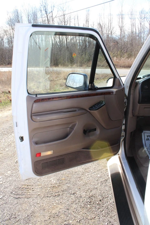 1996 Ford Bronco 5th Gen - Image 9 of 20