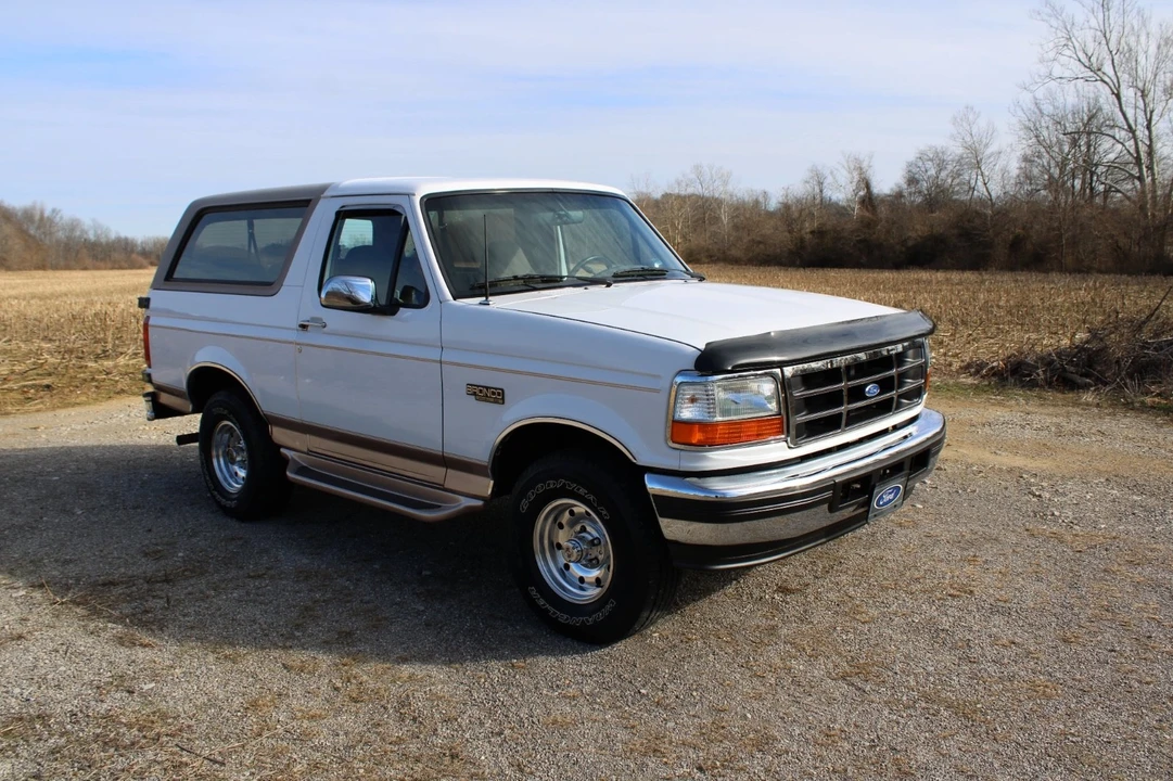 1996 Ford Bronco 5th Gen - Image 6 of 20