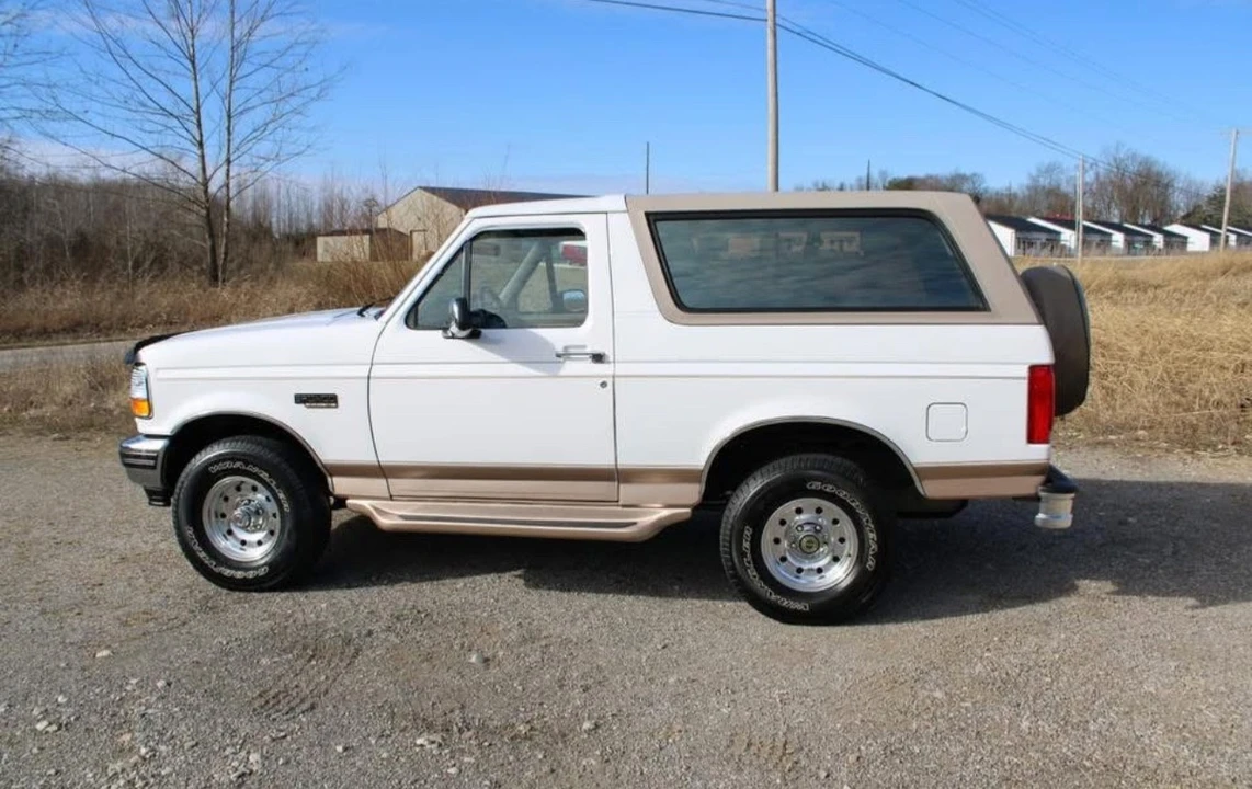 1996 Ford Bronco 5th Gen - Image 3 of 20