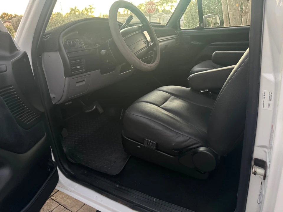 1996 Ford Bronco 5th Gen - Image 18 of 21