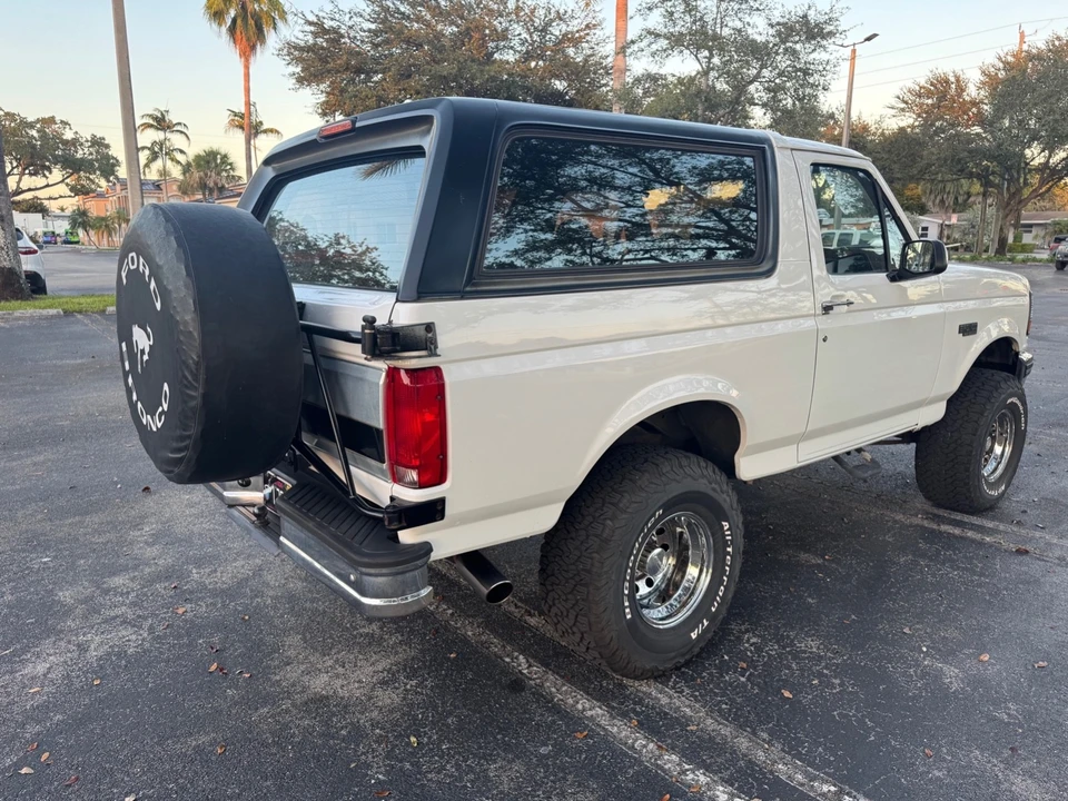 1996 Ford Bronco 5th Gen - Image 12 of 21