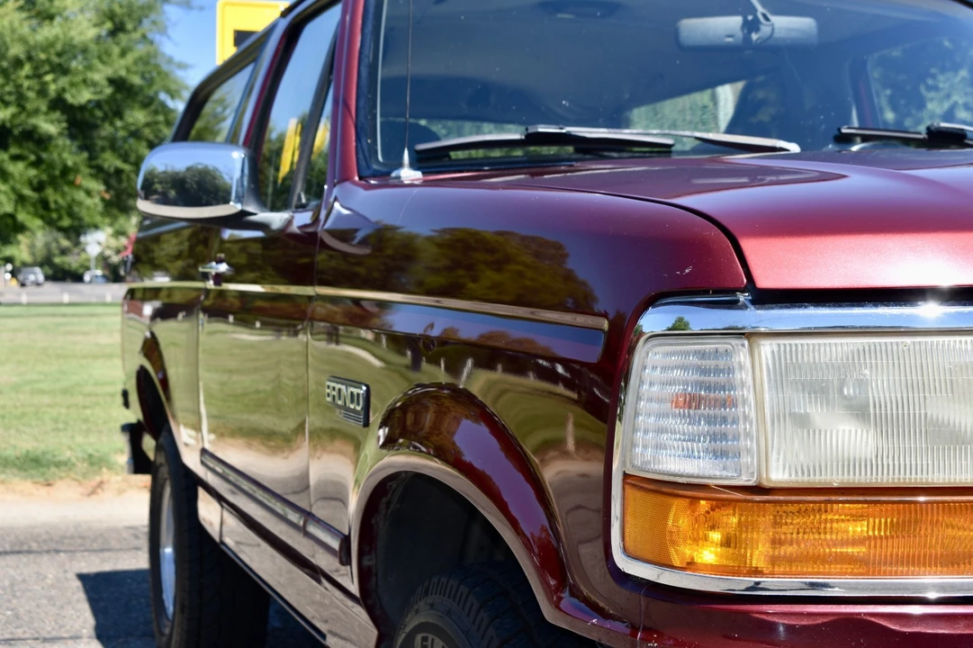 1996 Ford Bronco 5th Gen - Image 7 of 21