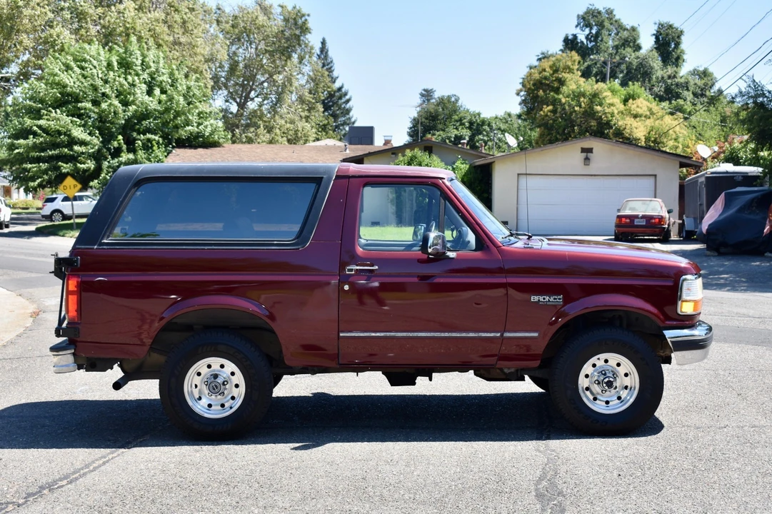 1996 Ford Bronco 5th Gen - Image 3 of 21