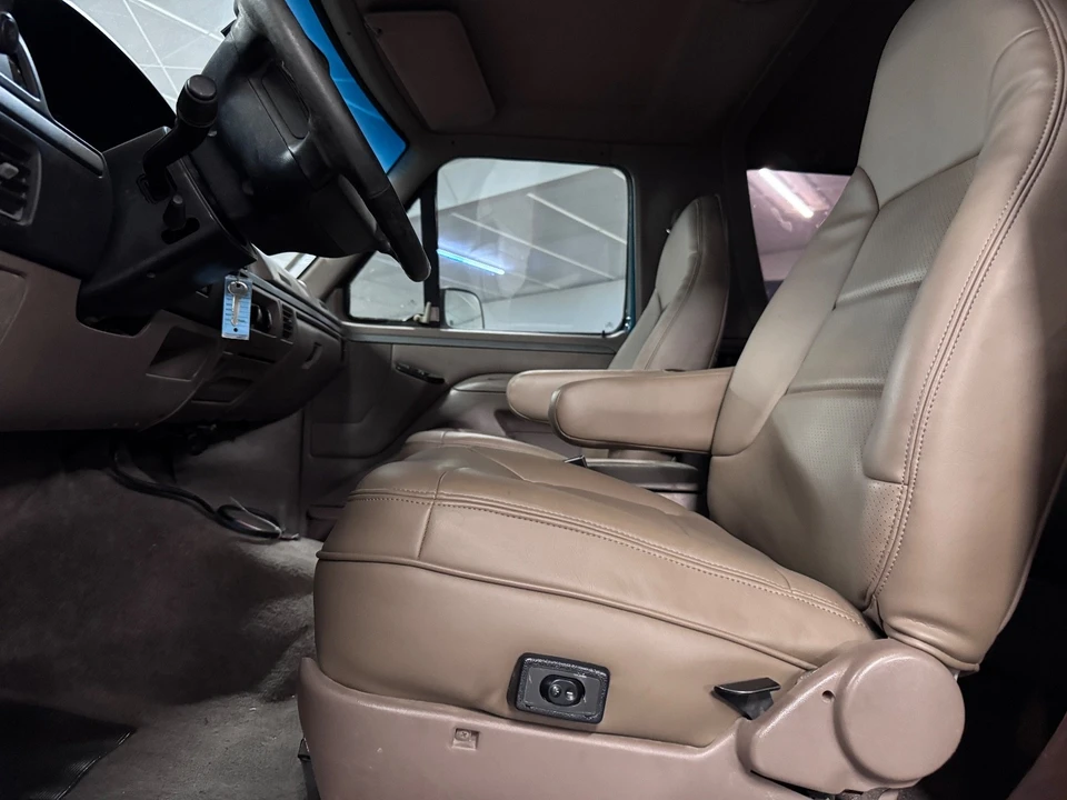 1996 Ford Bronco 5th Gen - Image 15 of 21