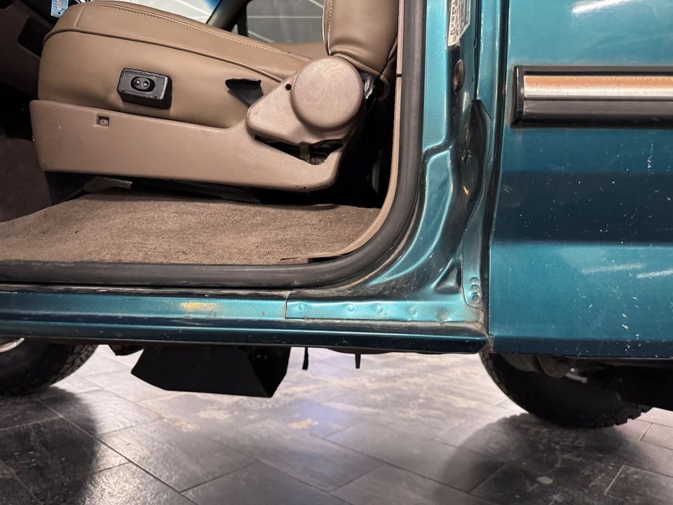 1996 Ford Bronco 5th Gen - Image 12 of 21
