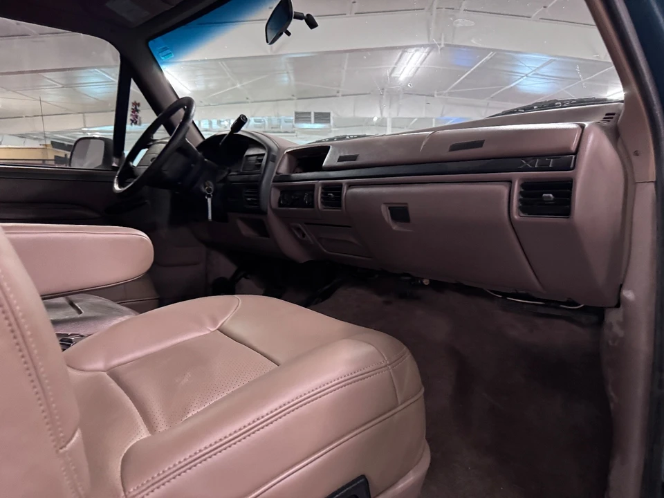 1996 Ford Bronco 5th Gen - Image 17 of 21