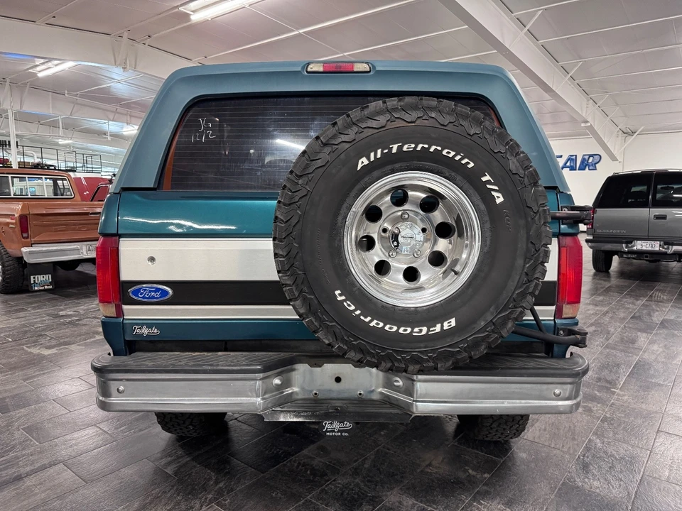 1996 Ford Bronco 5th Gen - Image 5 of 21