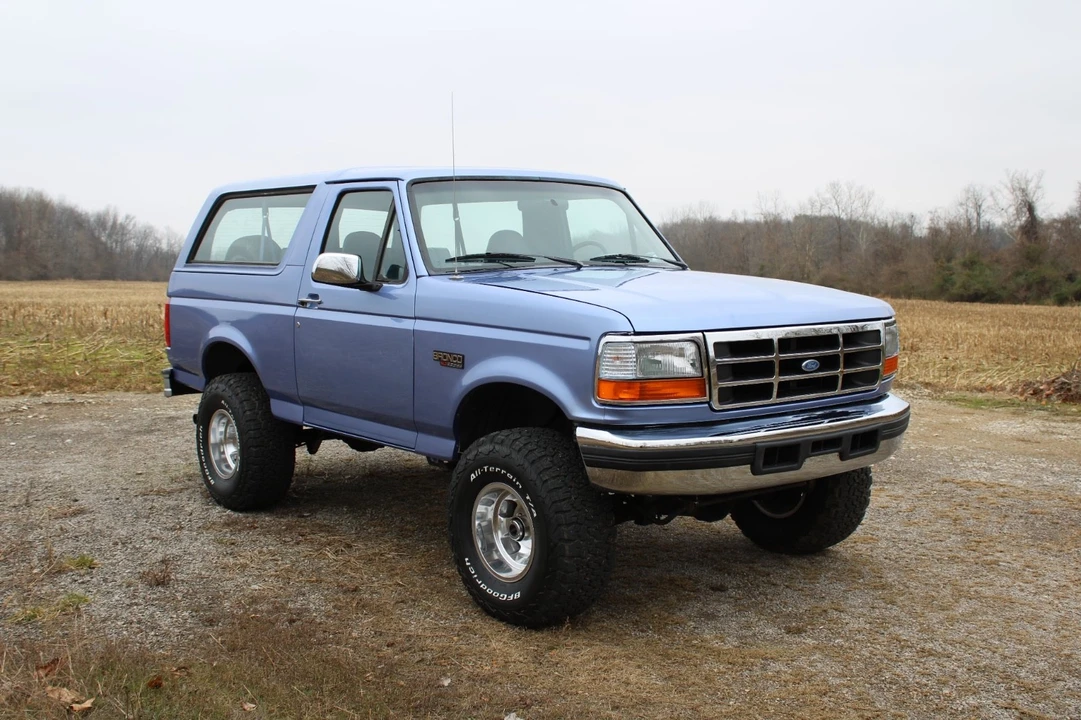 1996 Ford Bronco 5th Gen - Image 3 of 19