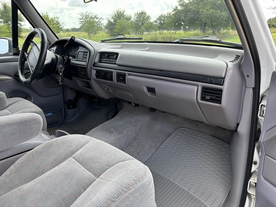 1996 Ford Bronco 5th Gen - Image 9 of 11