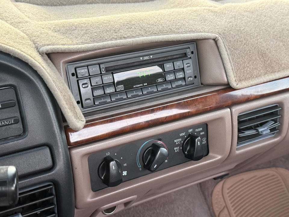 1996 Ford Bronco 5th Gen - Image 19 of 21