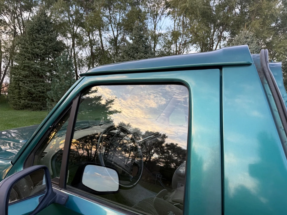 1996 Ford Bronco 5th Gen - Image 5 of 21