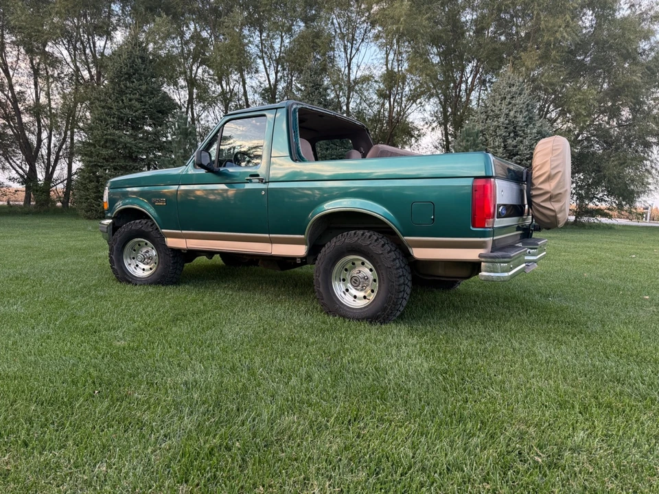 1996 Ford Bronco 5th Gen - Image 3 of 21