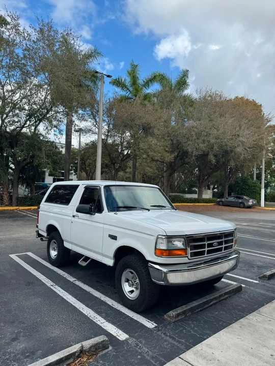 1996 Ford Bronco 5th Gen - Image 4 of 27