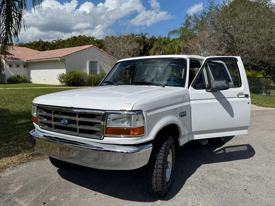 1996 Ford Bronco 5th Gen - Image 9 of 27