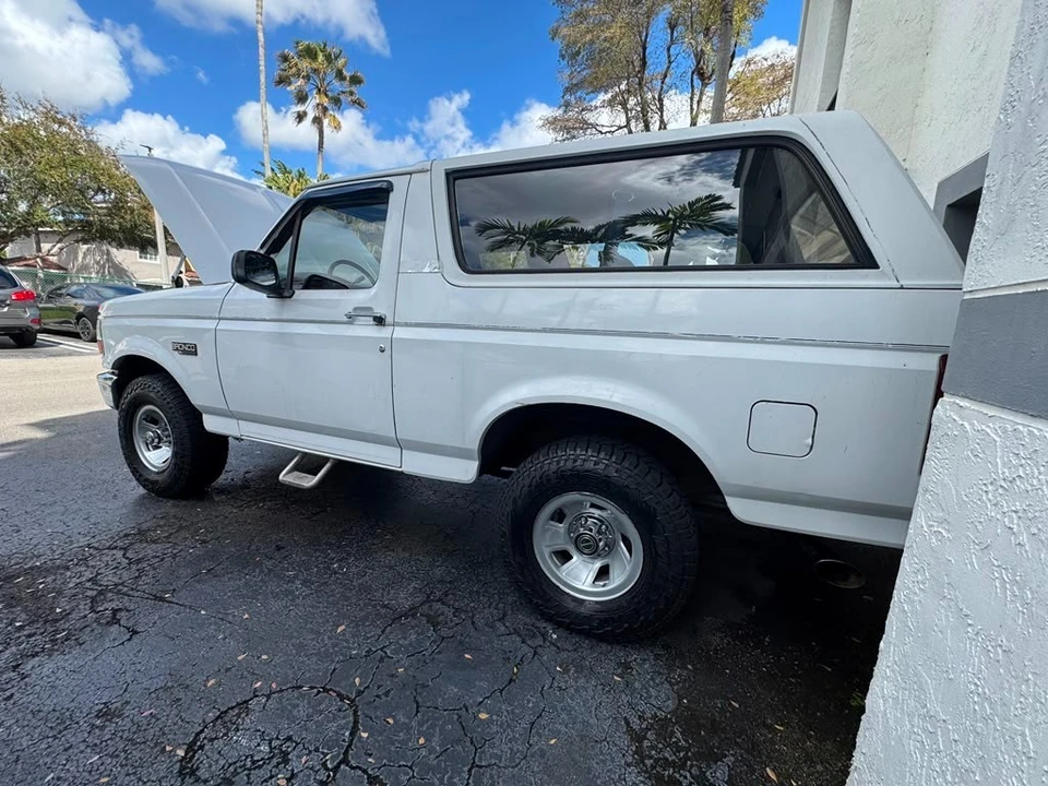 1996 Ford Bronco 5th Gen - Image 12 of 27