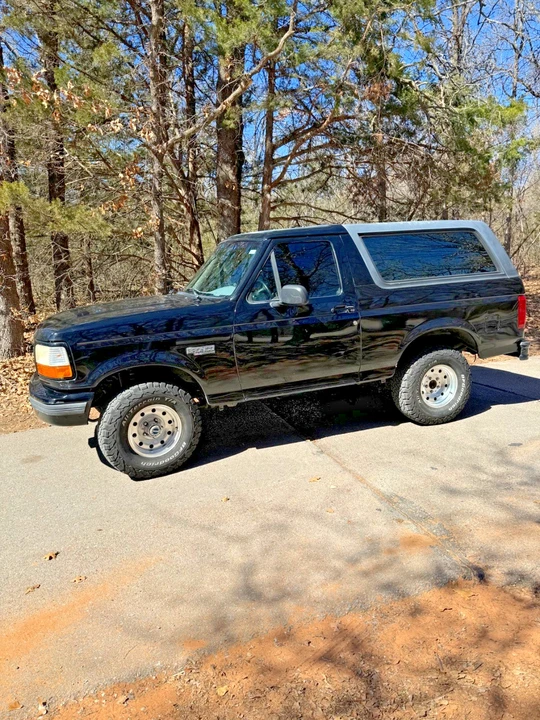 1996 Ford Bronco 5th Gen - Image 2 of 22