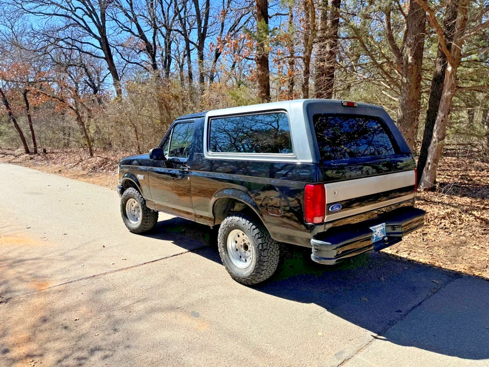 1996 Ford Bronco 5th Gen - Image 4 of 22