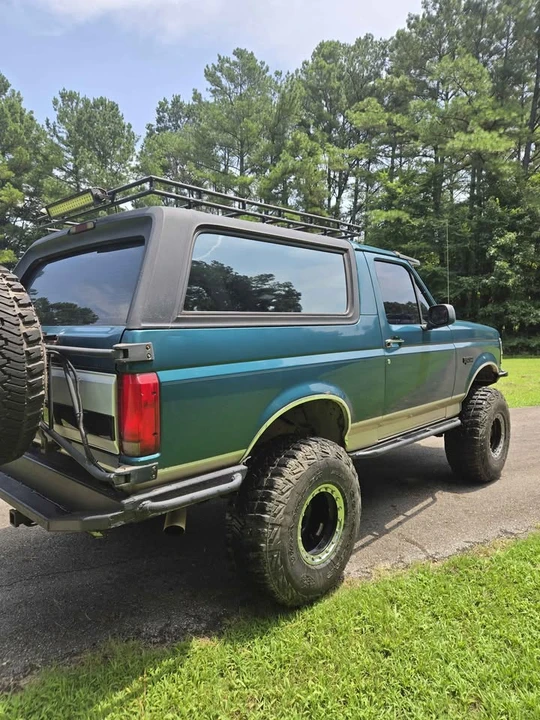1996 Ford Bronco 5th Gen - Image 3 of 9
