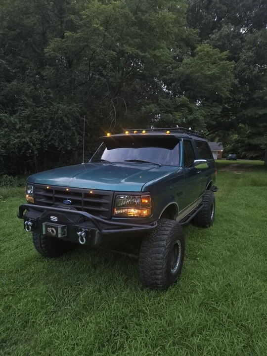 1996 Ford Bronco 5th Gen - Image 7 of 9