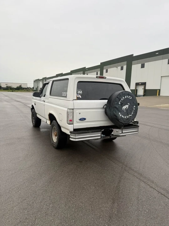 1996 Ford Bronco 5th Gen - Image 4 of 9