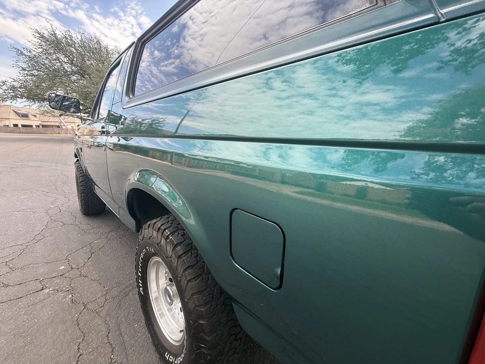 1996 Ford Bronco 5th Gen - Image 9 of 31