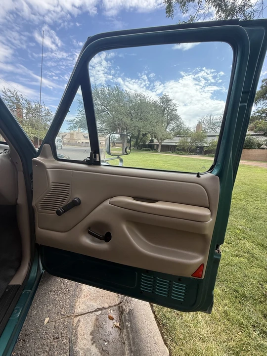 1996 Ford Bronco 5th Gen - Image 20 of 31