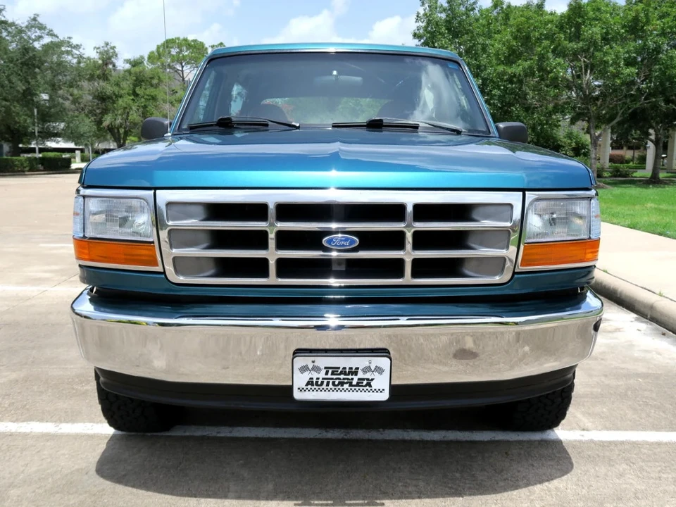 1996 Ford Bronco 5th Gen - Image 15 of 21