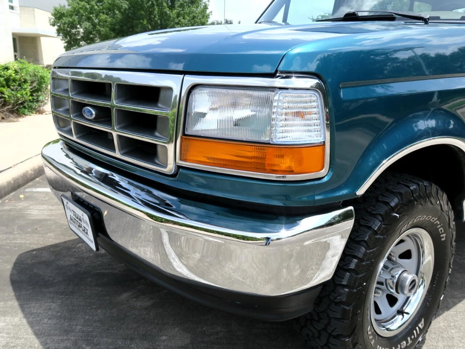 1996 Ford Bronco 5th Gen - Image 14 of 21