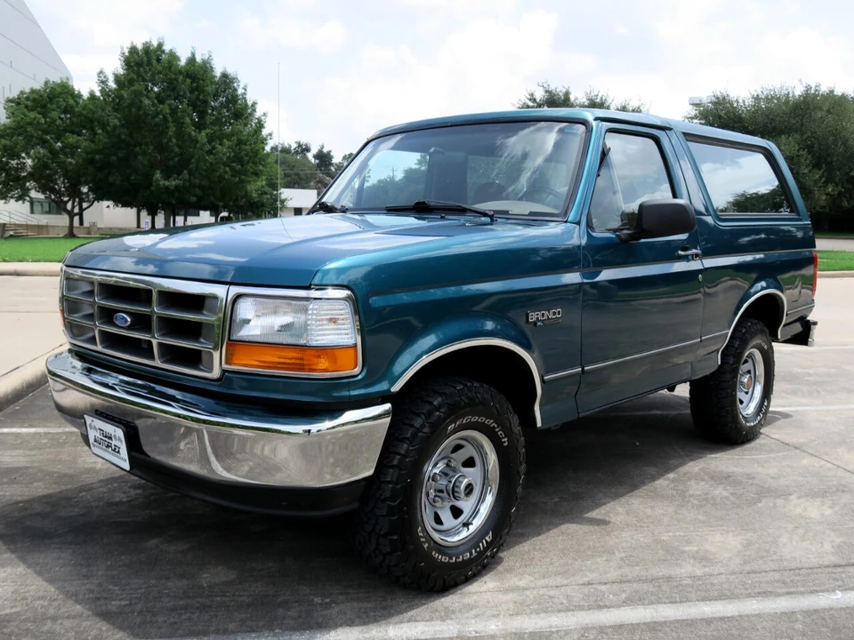 1996 Ford Bronco 5th Gen - Image 4 of 21