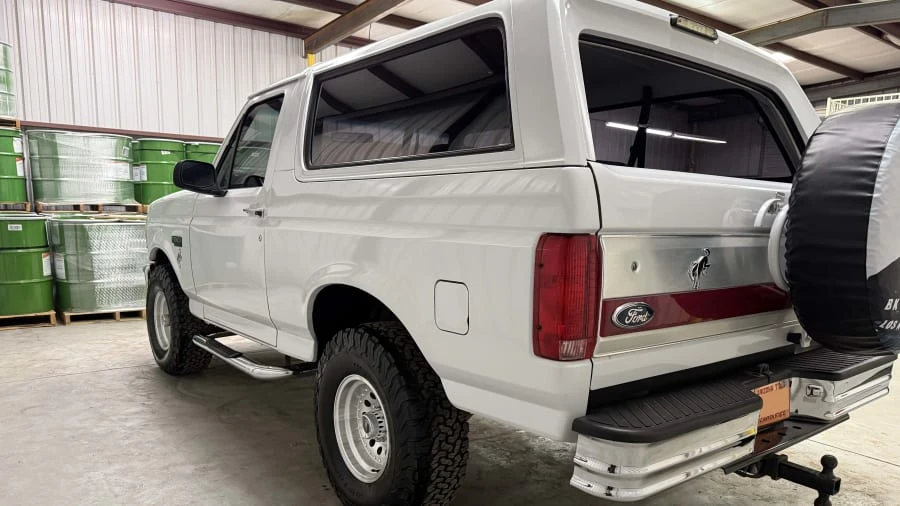 1996 Ford Bronco 5th Gen - Image 13 of 31
