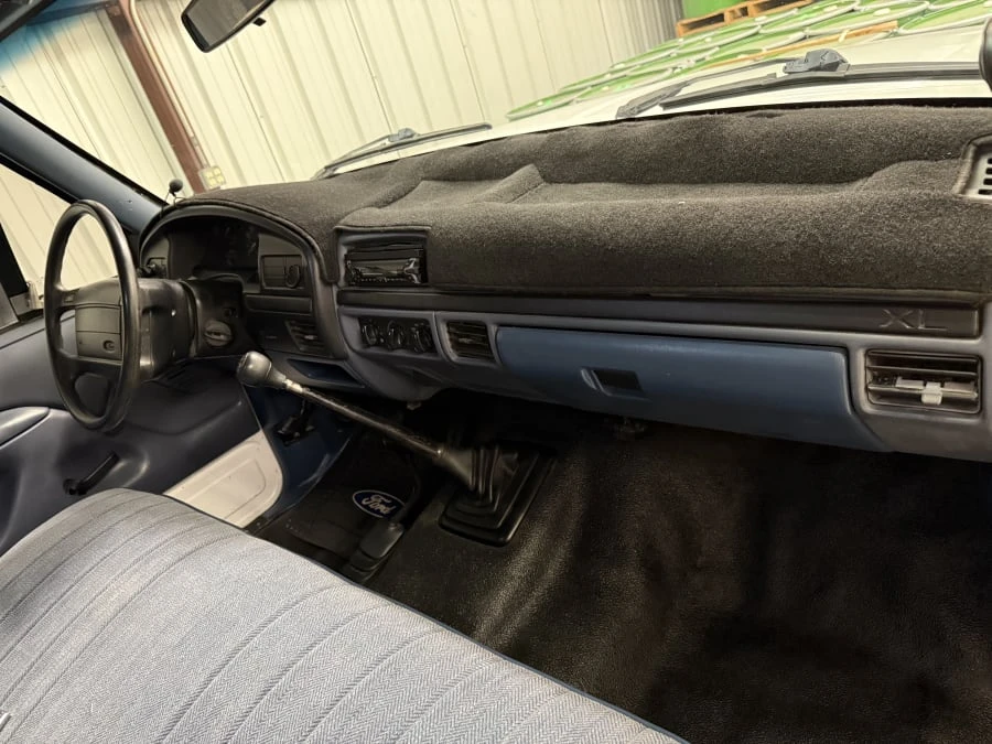 1996 Ford Bronco 5th Gen - Image 26 of 31