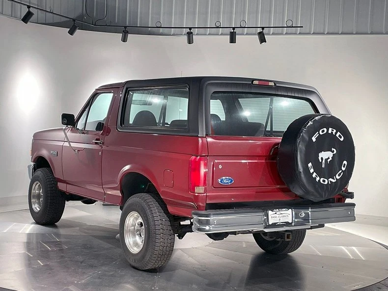 1996 Ford Bronco 5th Gen - Image 8 of 31