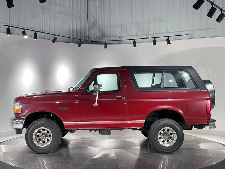 1996 Ford Bronco 5th Gen - Image 9 of 31
