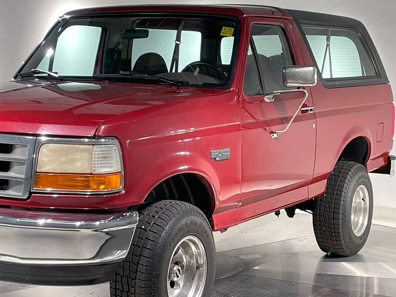 1996 Ford Bronco 5th Gen - Image 17 of 31