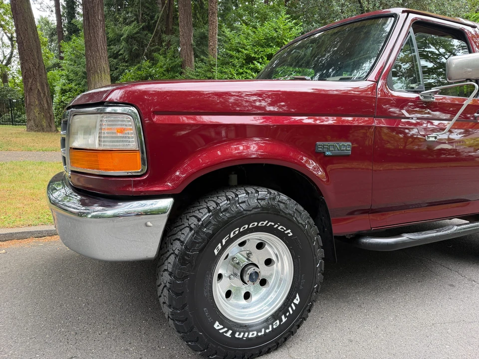 1996 Ford Bronco 5th Gen - Image 16 of 31