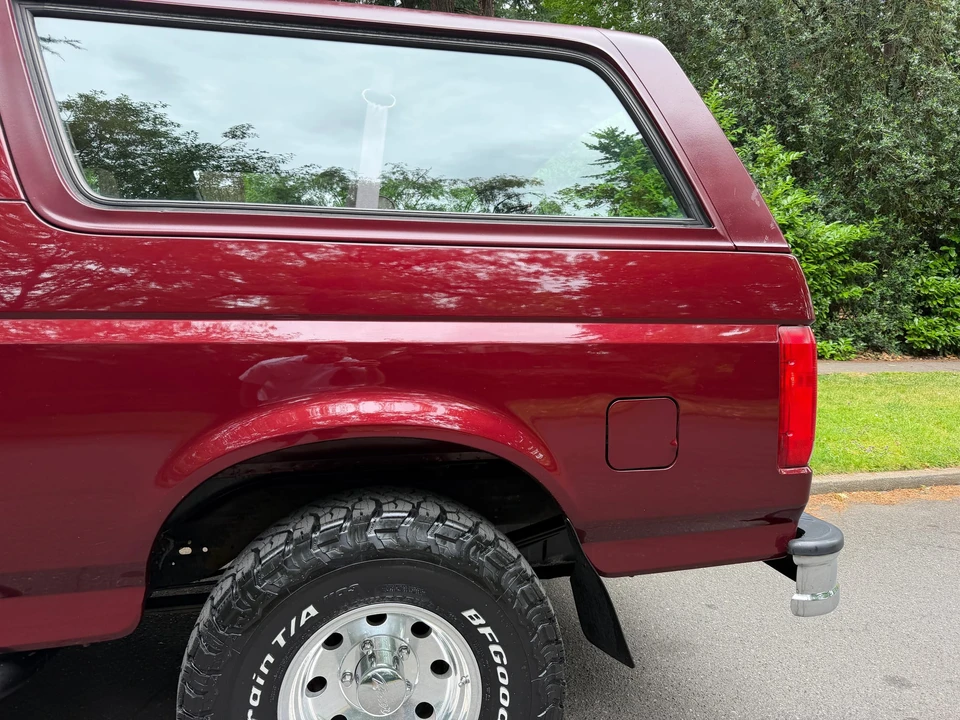 1996 Ford Bronco 5th Gen - Image 20 of 31