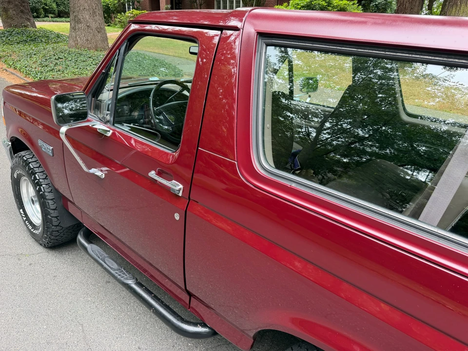 1996 Ford Bronco 5th Gen - Image 22 of 31