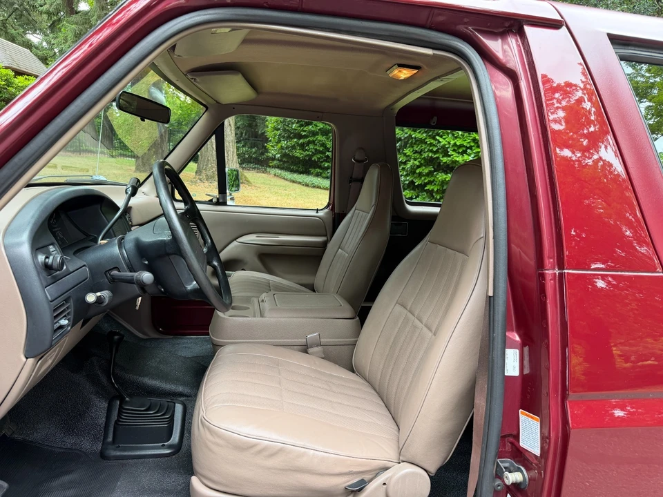 1996 Ford Bronco 5th Gen - Image 9 of 16