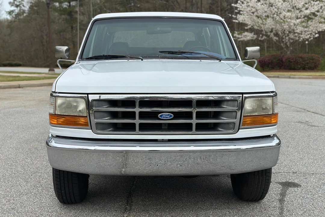 1996 Ford Bronco 5th Gen - Image 2 of 31
