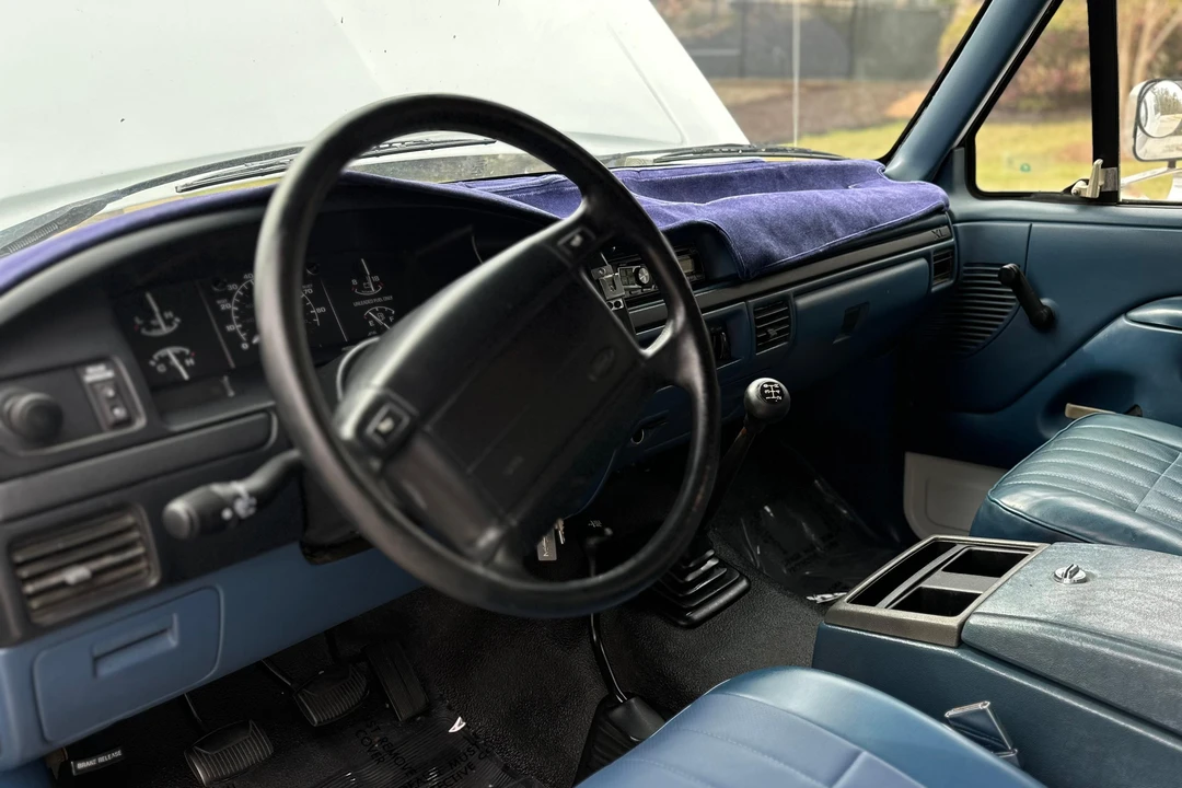 1996 Ford Bronco 5th Gen - Image 23 of 31