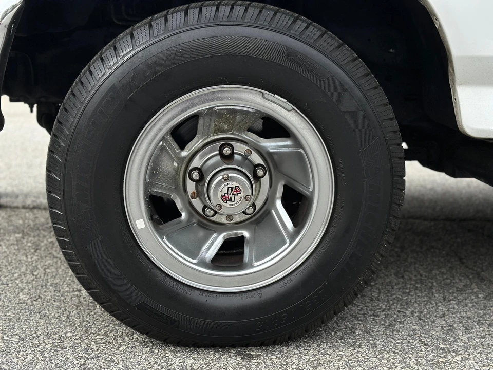 1996 Ford Bronco 5th Gen - Image 18 of 31