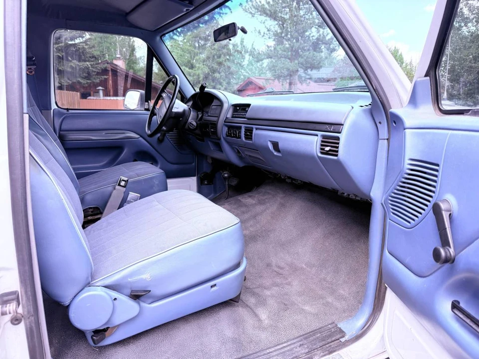 1996 Ford Bronco 5th Gen - Image 5 of 11