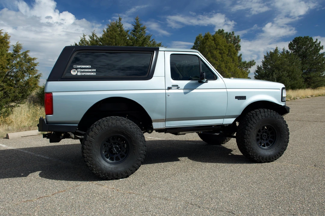 1996 Ford Bronco 5th Gen - Image 23 of 31
