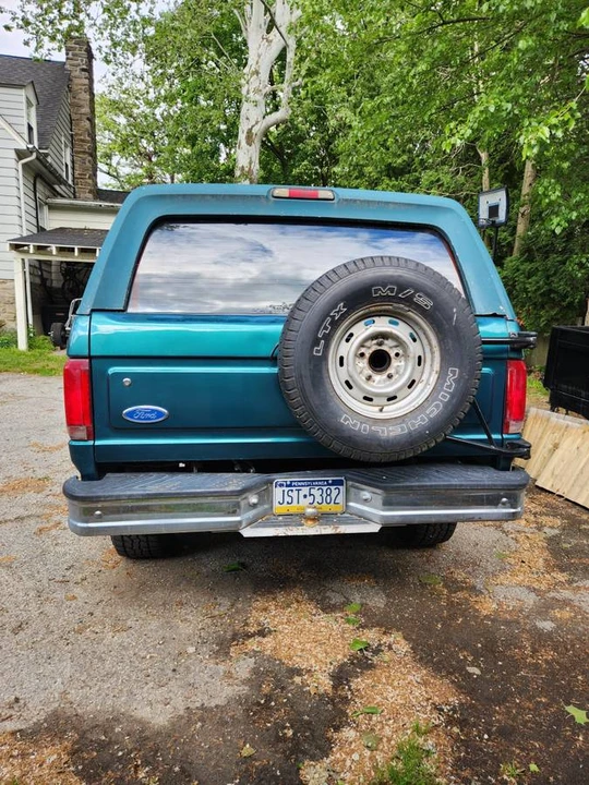 1996 Ford Bronco - Image 12 of 24